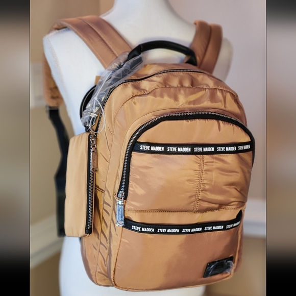 NWT ❗️ Steven Madden camel color backpack brichh style travel orginazer weekende - Picture 4 of 14